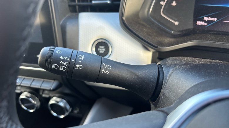 Renault Clio 1.0 TCe 90 Techno 5dr Petrol Hatchback